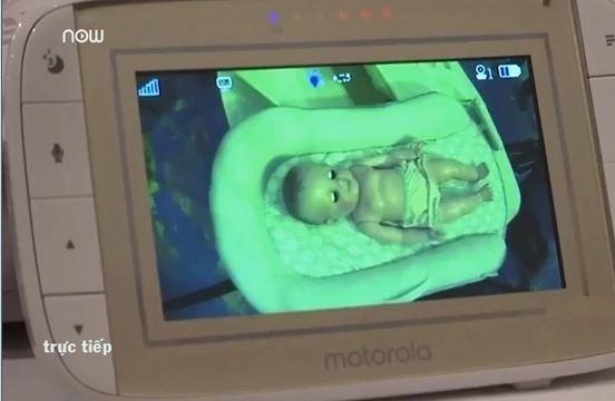 VIDEO: Khám phá thiết bị ru bé ngủ từ xa