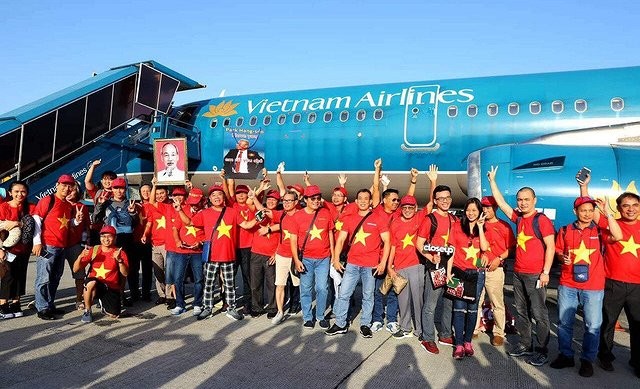 Tour sang Dubai xem tuyển Việt Nam đắt khách, thấp nhất 28 triệu đồng