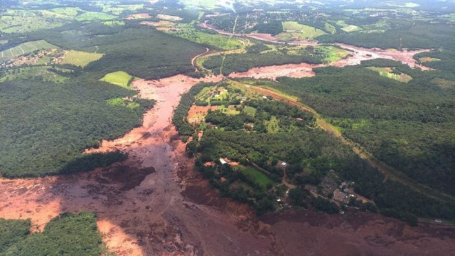 Vỡ đập ở Brazil: 7 người chết, 200 người mất tích