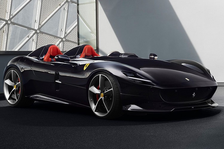 Ferrari Monza SP2 - siêu xe đẹp nhất thế giới năm 2018