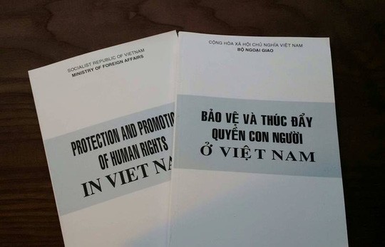 Việt Nam công bố sách về bảo vệ quyền con người
