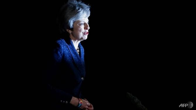 Thủ tướng Anh Theresa May đang chật vật tìm giải pháp thay thế sau khi thỏa thuận Brexit của bà bị Hạ viện gạt bỏ. (Ảnh: Tolga Akmen)