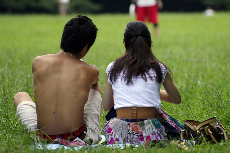 Tình trạng người Nhật trẻ thiếu kinh nghiệm về tình dục có thể do tự nguyện. (Ảnh: TNS)