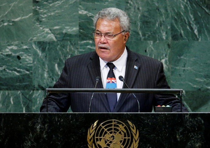 Thủ tướng Tuvalu Enele Sosene Sopoaga phát biểu trước Đại hội đồng Liên Hợp quốc năm 2018. (Ảnh: Reuters)