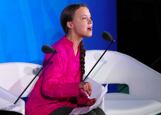Greta Thunberg trong lúc phát biểu trước khi diễn ra hội nghị thượng đỉnh Liên Hợp quốc về biến đổi khí hậu. (Ảnh: Reuters)