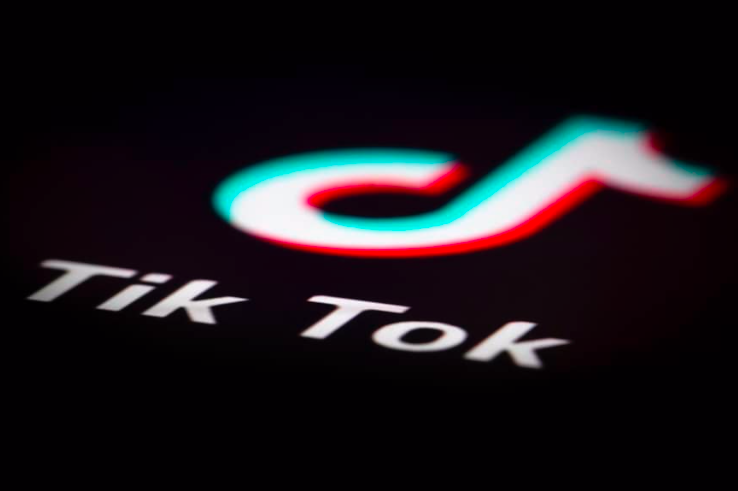 Ứng dụng TikTok đang phổ biến trong giới teen. (Ảnh; Reuters)