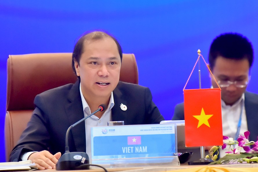 Thứ trưởng Nguyễn Quốc Dũng chủ trì hội nghị. (Ảnh: Mofa)
