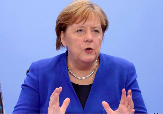 Thủ tướng Đức Angela Merkel nói rằng 60-70% dân số Đức có thể nhiễm Covid-19. (Ảnh: DW)