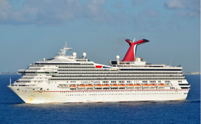 Carnival Cruise Line là hãng du thuyền lớn nhất thế giới