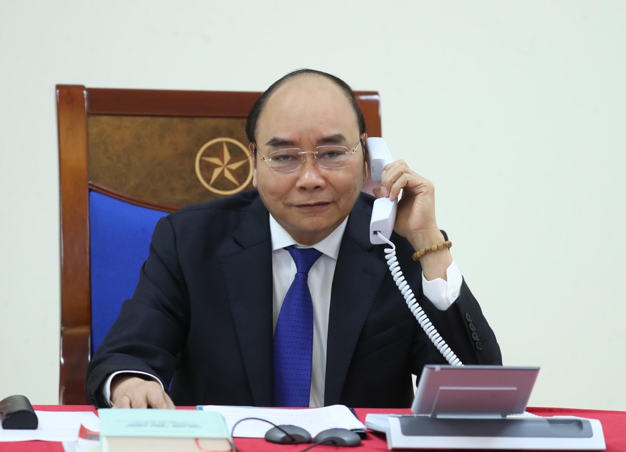 Thủ tướng Nguyễn Xuân Phúc tại cuộc điện đàm. (Anhr: Mofa)