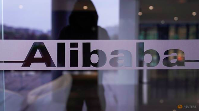 Logo của Alibaba tại trụ sở của hãng ở TP Hàng Châu, tỉnh Chiết Giang. (Ảnh: Reuters)