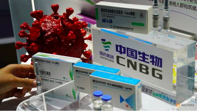 Quầy trưng bày vắc-xin của Sinopharm ở Bắc Kinh. (Ảnh: Reuters)