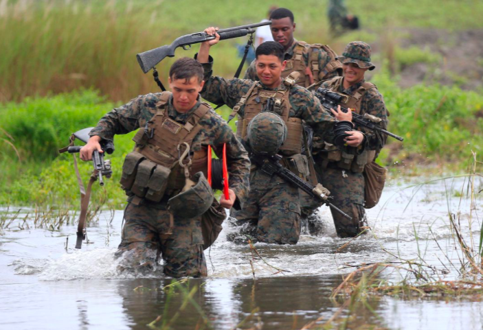 Binh lính Mỹ tham gia một chiến dịch diễn tập ở Philippines năm 2016. (Ảnh: Reuters)