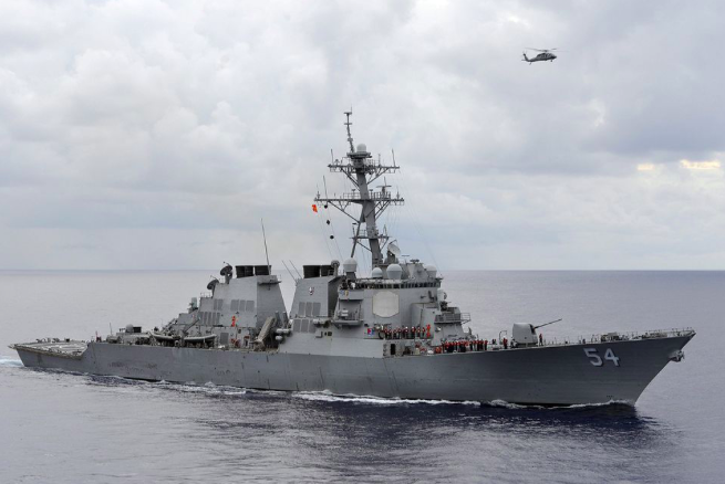 Tàu khu trục lớp Arleigh Burke USS Curtis Wilbur của Hải quân Mỹ. (Ảnh: US Navy)