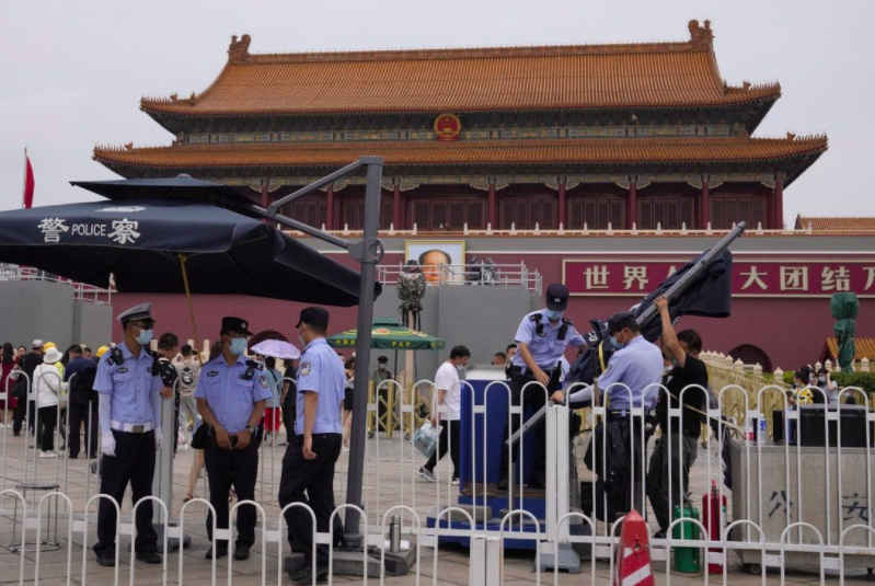 Quảng trường Thiên An Môn đóng cửa với người dân trước lễ kỷ niệm trọng đại. (Ảnh: AP)