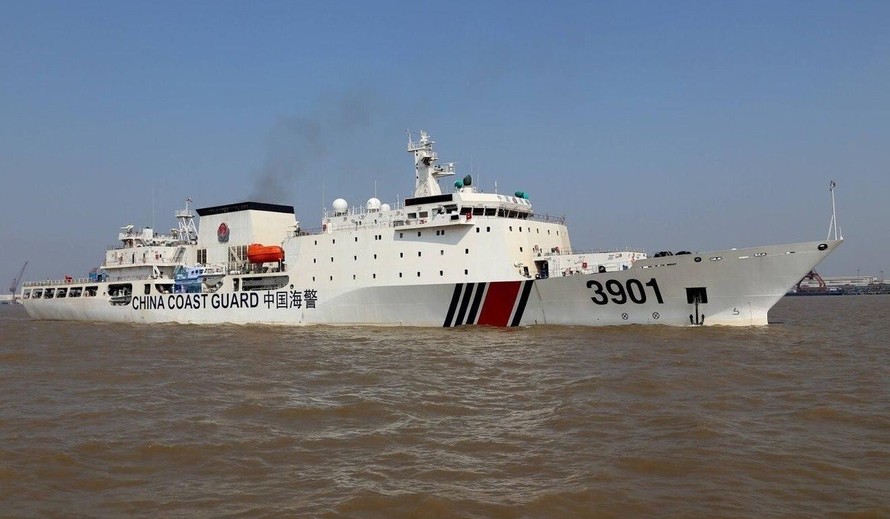 Một tàu hải cảnh Trung Quốc