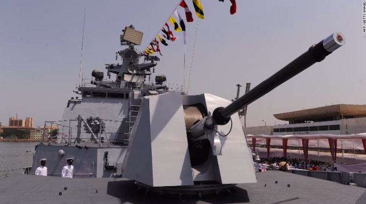 Tàu khu trục INS Shivalik của hải quân Ấn Độ. (Ảnh: CNN)