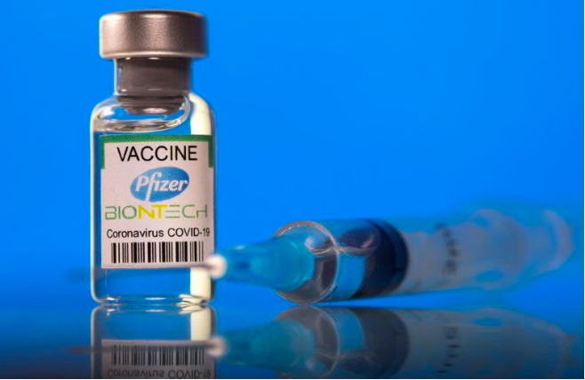 Những người từng nhiễm SARS nay được tiêm vắc-xin COVID-19 của Pfizer có lượng kháng thể cao với COVID-19 cũng như phổ rộng các kháng thể chống lại 10 loại virus gây ra những bệnh về đường hô hấp khác. 