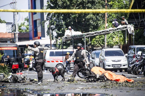 Việt Nam chia buồn với Indonesia sau khủng bố liên hoàn