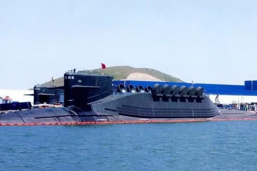Tầm bắn của loại tên lửa mới của Trung Quốc chưa đạt tối đa vì nước này chưa có đột phá trong công nghệ tàu ngầm. (Ảnh: SMCP)