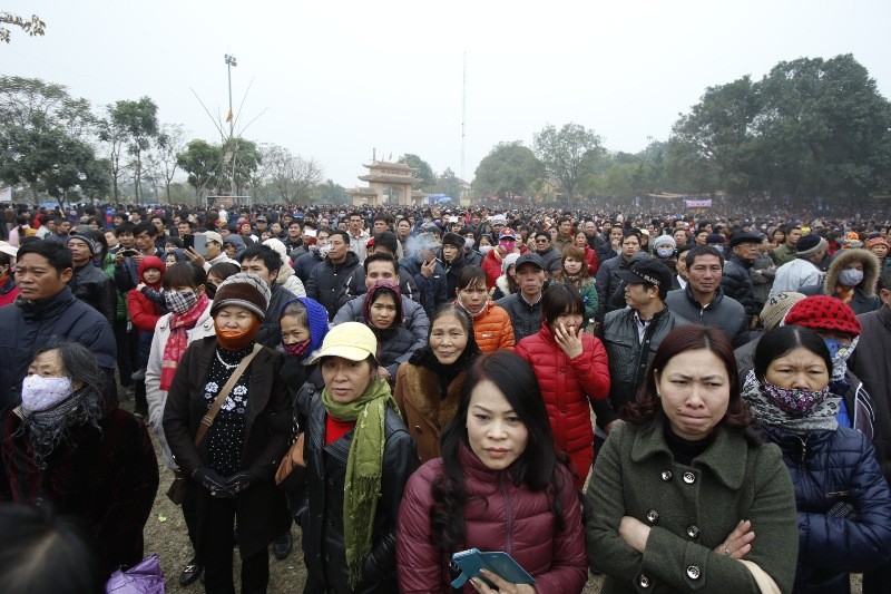 Hàng nghìn du khách về dự Hội Lim 2014