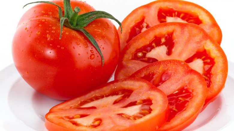 Cà chua được biết là loại thực phẩm có nhiều dưỡng chất tốt cho cơ thể - Ảnh: Shutterstock.