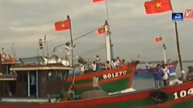 Bản tin VTC trưa 12/5: Tàu cá Việt Nam bị tấn công bằng vòi rồng