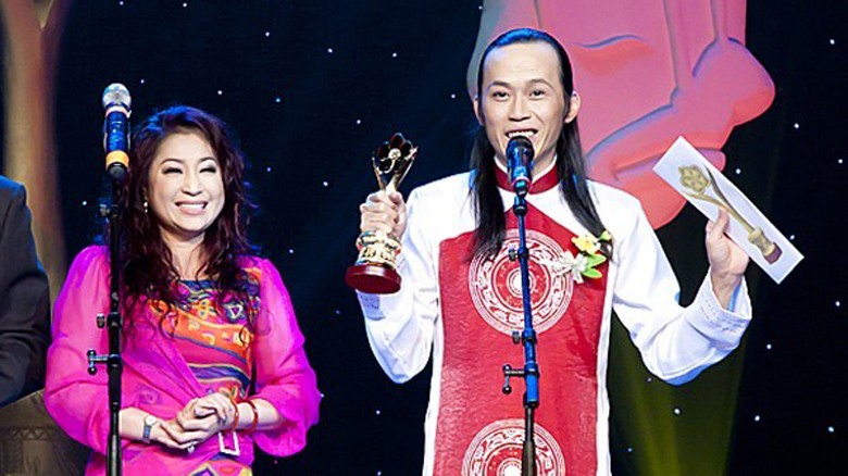 Hoài Linh: Danh hài không có đối thủ trong showbiz Việt