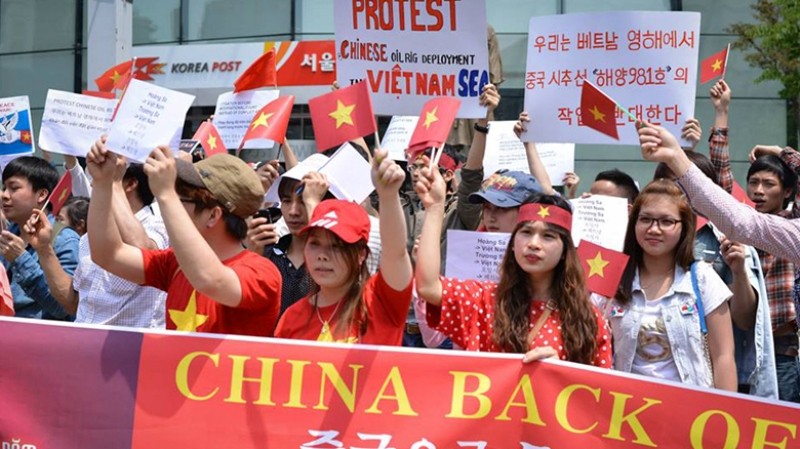 Người Việt ở Hàn Quốc xuống đường phản đối Trung Quốc