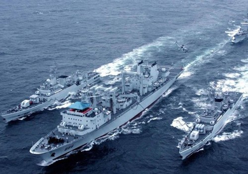 Tàu Trung Quốc hung hăng trên biển