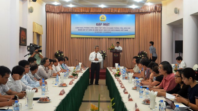 Buổi gặp mặt của Tổng Liên đoàn lao động Việt Nam với cơ quan thông tấn, báo chí.