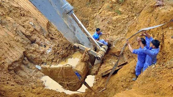 Lần gần đây nhất đường ống nước sạch sông Đà dẫn về Thủ đô bị vỡ ngày 17/6.