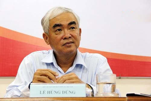 Chủ tịch VFF Lê Hùng Dũng tuyên bố sẽ mạnh tay dẹp nạn cá độ ở V-League mà không sợ vỡ giải. Ảnh: Lâm Thỏa
