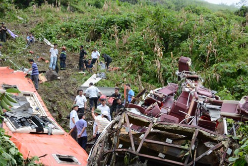 Vụ tai nạn xe khách ở Sapa-Lào Cai đã cướp đi sinh mạng của 14 người. Ảnh: TL.