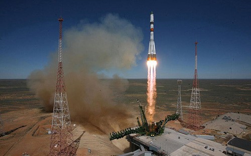 Tàu vũ trụ được phóng từ Trung tâm vũ trụ Baikonur, Kazakhstan hôm 28/4. Ảnh: EPA.