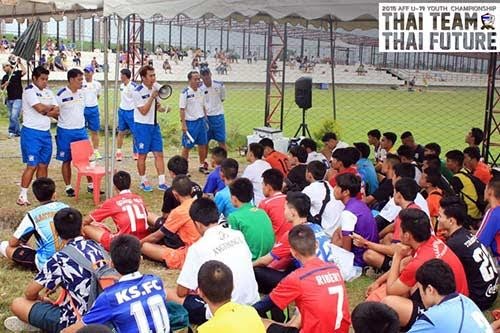 Phương pháp tuyển quân đặc biệt giúp U19 Thái Lan thành công.