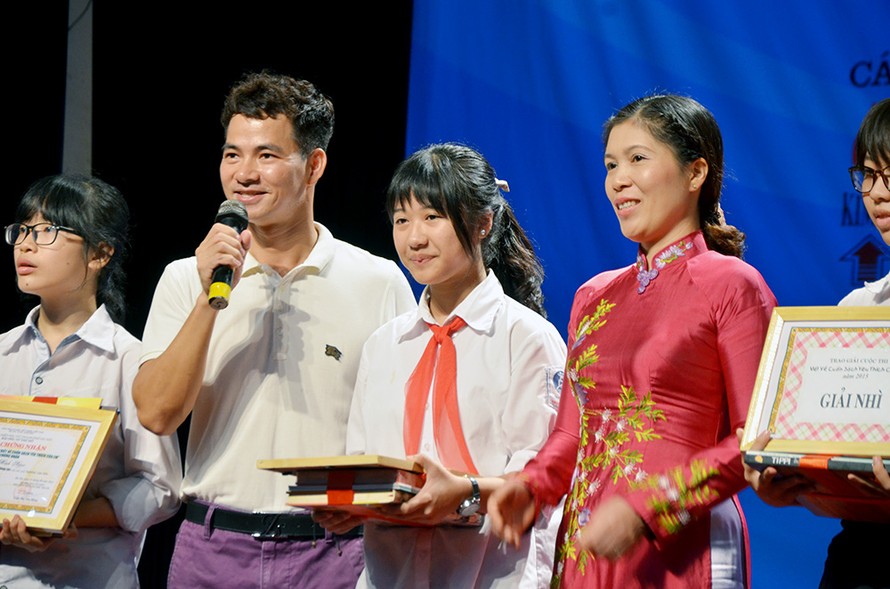 Giải Nhất cuộc thi thuộc về em Đào Minh Châu lớp 7A1 trường THCS Trung Hòa.