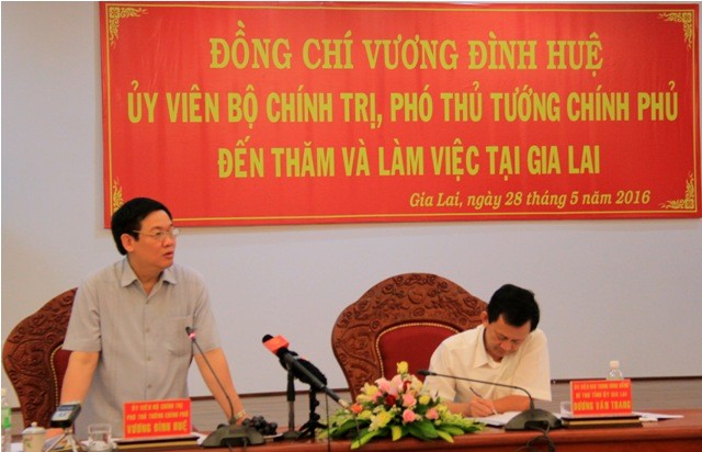 Phó Thủ tướng đưa ra giải pháp cho các vấn đề cấp thiết tại Gia Lai.
