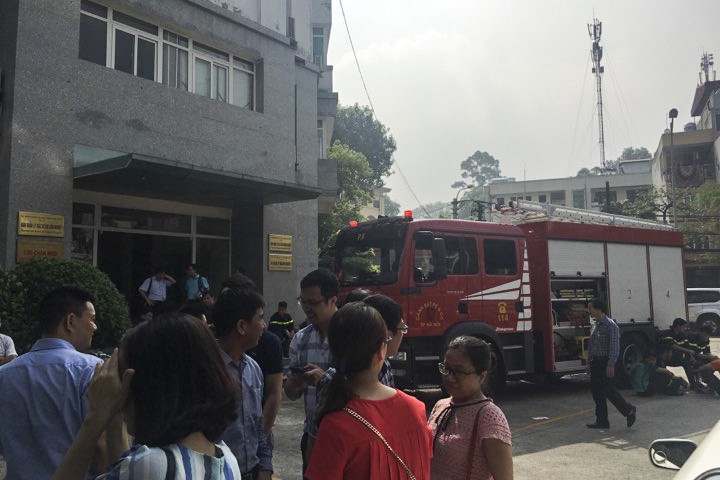 Xe cứu hỏa được điều động đến hiện trường.