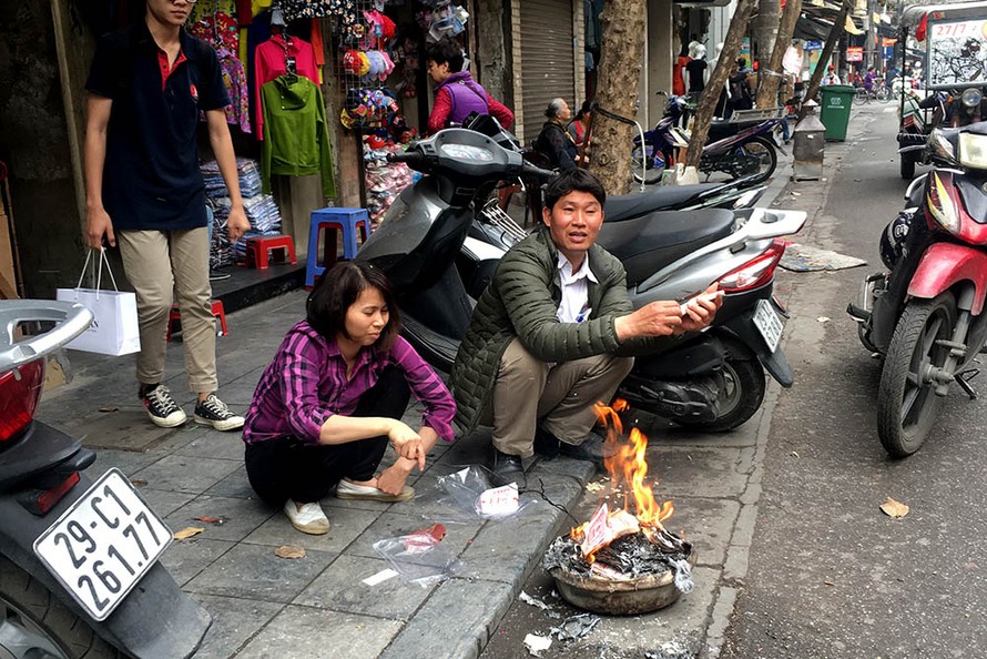 Ngày 2/3 (tức 15 tháng Giêng năm Mậu Tuất) là ngày rằm đầu tiên trong năm được gọi là Tết Nguyên Tiêu hay còn gọi là Tết Thượng Nguyên.