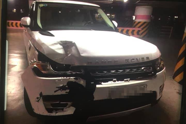 Chiếc xe ô tô bị hư hỏng sau vụ tai nạn.