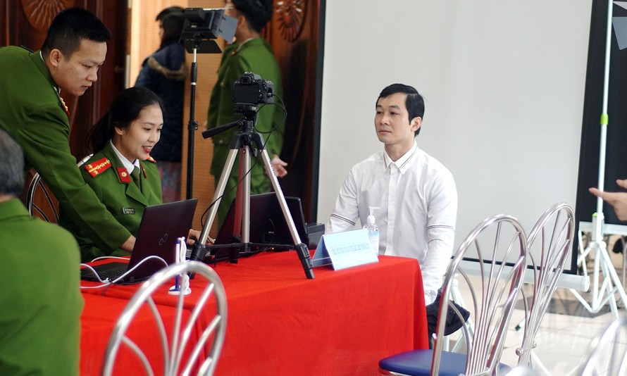 Căn cước công dân gắn chip mới được cấp cho khoảng 2,5 triệu người ở Hà Nội.