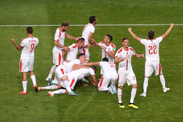 Costa Rica 0-1 Serbia: Cú sút phạt 'thần sầu' của Kolarov