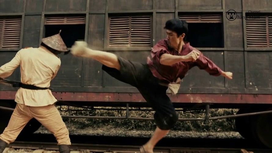 Chùm ảnh những pha võ thuật trên phim đẹp mắt của Johnny Trí Nguyễn
