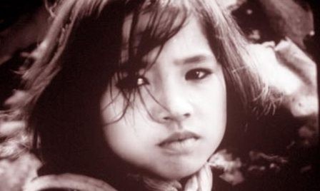 10 tuổi, NSND Lan Hương vào vai Ngọc Hà trong phim "Em bé Hà Nội"
