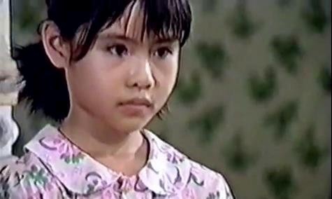 Hương Mai trong vai cô bé giúp việc Luyến.