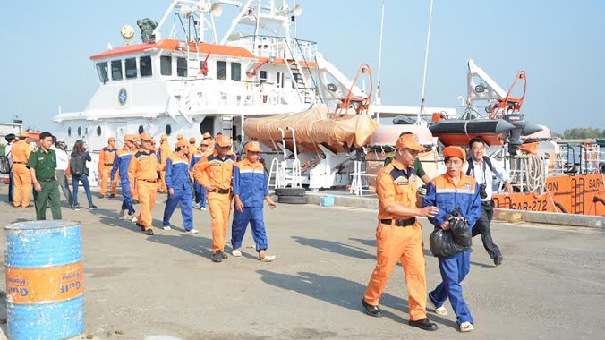 10 thuyền viên được đưa về cảng Vũng Tàu an toàn.