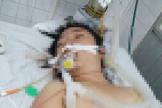 Cô giáo Hạnh đang được cấp cứu tại Bệnh viện.