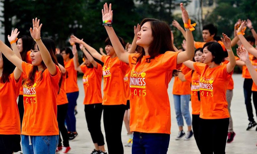 Nhóm Dự án Dance! For kindness Việt Nam kêu gọi sự tử tế.