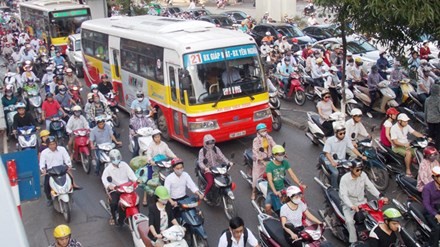 Tin nóng 24H: Hà Nội thay đổi lộ trình thu hồi xe máy cũ nát